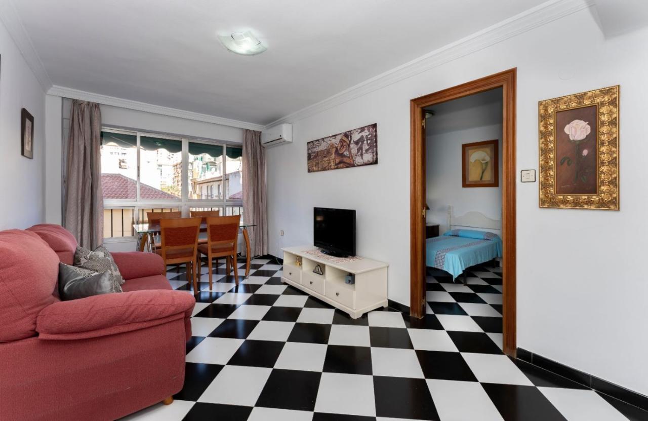 Malaga Downtown And Beach Apartment Exterior foto